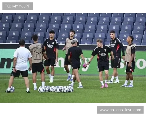 欧超推广方A22与欧足联谈判欧冠改制,提议36队分两组+免费直播平台 欧超推广方A22与欧足联谈判欧冠改制,提议36队分两组+免费直播平台