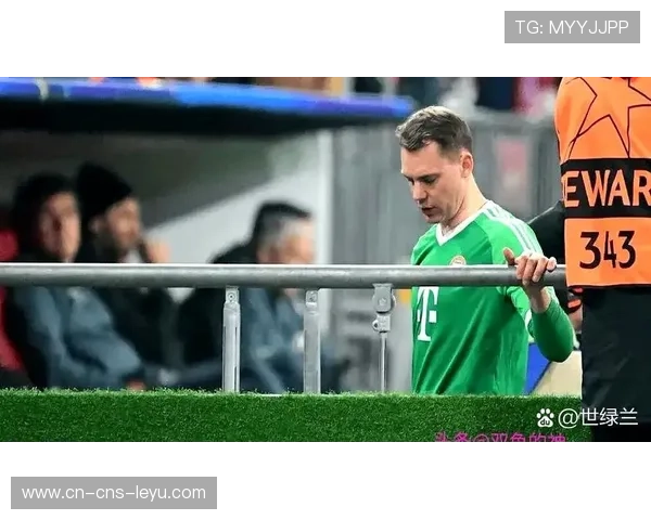 拜仁诺伊尔扑救关键，半程最佳门将竞争白热化